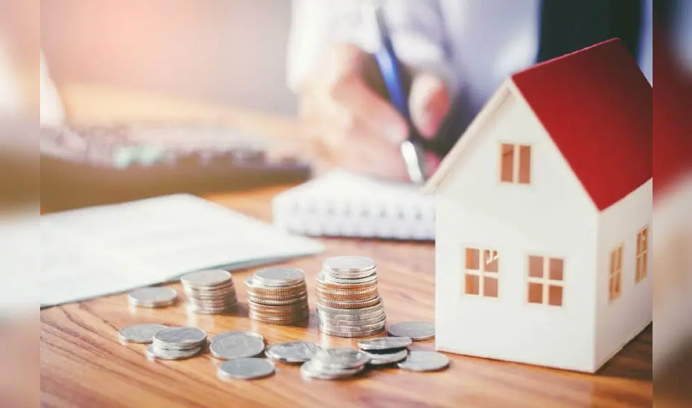 El crecimiento interanual fue impulsado por los mayores créditos hipotecarios en soles. Foto: Andina