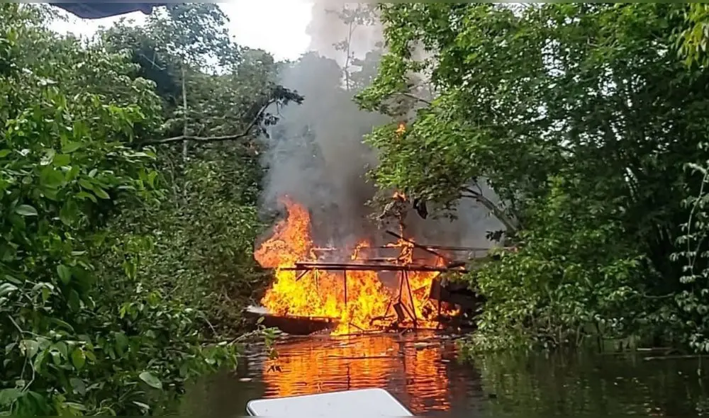 Amazonía peruana sufre constantemente a causa de la minería ilegal. Foto: PNP