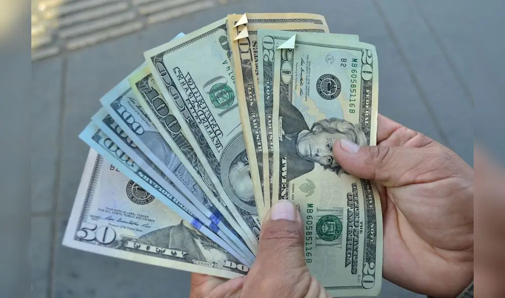 En el mercado paralelo, el dólar está en S/3,730 la compra y S/3,750 la venta. Fuente: Andina