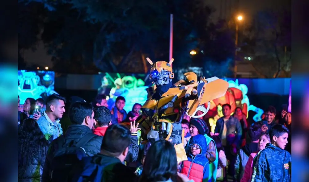 El Circuito Mágico del Agua se ha transformado desde este 3 de agosto en un escenario deslumbrante para el 'Robotic Fest'. Foto: Circuito Mágico del Agua El Circuito Mágico del Agua se ha transformado desde este 3 de agosto en un escenario deslumbrante para el 'Robotic Fest'. Foto: Circuito Mágico del Agua