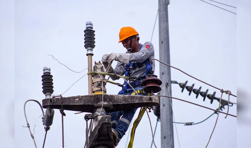 Corte de luz. Entre las soluciones rápidas a las que también podrá acceder el cliente con la nueva plataforma está reportar virtualmente las interrupciones imprevistas del servicio. Foto: Minem Corte de luz. Entre las soluciones rápidas a las que también podrá acceder el cliente con la nueva plataforma está reportar virtualmente las interrupciones imprevistas del servicio. Foto: Minem