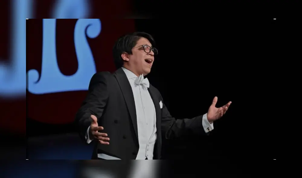 Tenor Iván Ayón. Tenor Iván Ayón.