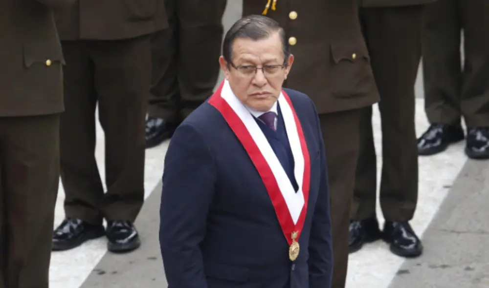Salhuana Cavides juramentó como presidente del Congreso para el periodo 2024-2025. Foto: La República. Salhuana Cavides juramentó como presidente del Congreso para el periodo 2024-2025. Foto: La República.
