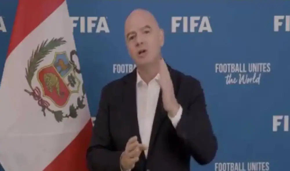 Gianni Infantino apareció en las pantallas del Monumental para brindar un mensaje. Foto: captura/GolPerú