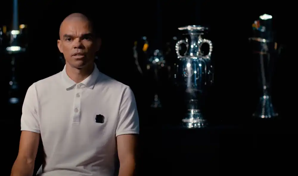 Pepe deja el fútbol tras culminar su contrato con Porto el pasado 30 de junio. Foto: captura de YouTube Pepe deja el fútbol tras culminar su contrato con Porto el pasado 30 de junio. Foto: captura de YouTube