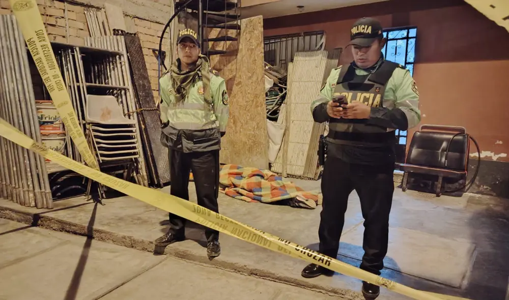 PNP recuperando los cuerpos de las víctimas. Foto: LR