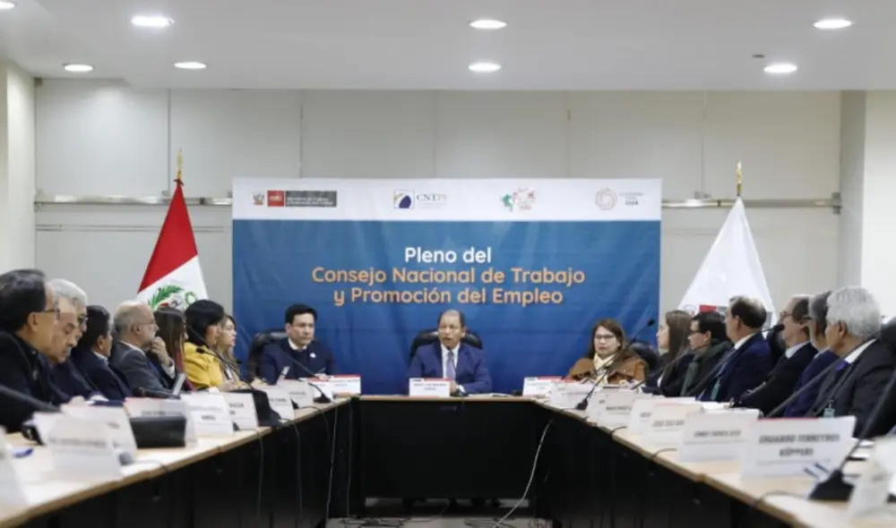 Sesión del Consejo Nacional del Trabajo del día lunes 12 de agosto.