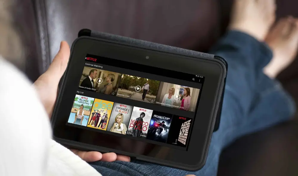 A través de una aplicación puedes transformar tu vieja tablet en un Smart TV portátil. Foto: Computer Hoy