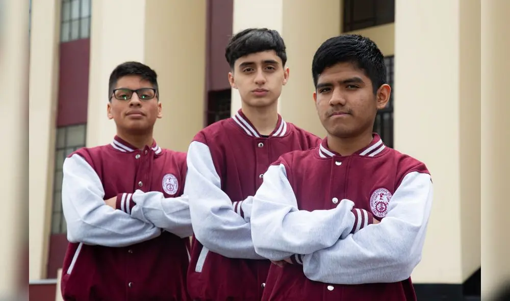 César Soto, Diego Díaz y José Arredondo son los tres primeros puestos del reciente examen de admisión de la UNI.