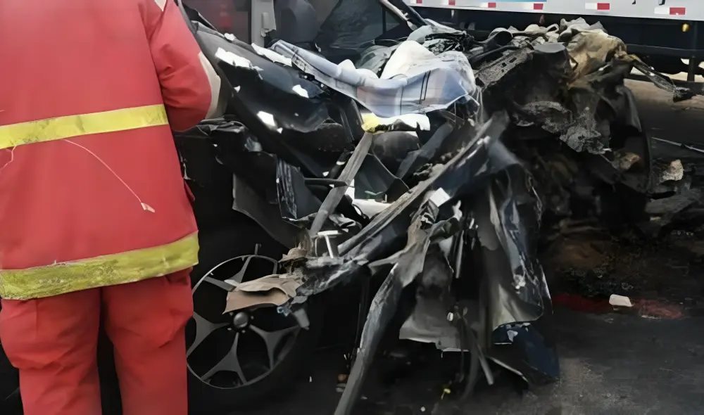 Una persona falleció tras la volcadura de una camioneta en Pataz. Foto: difusión y referencial Una persona falleció tras la volcadura de una camioneta en Pataz. Foto: difusión y referencial