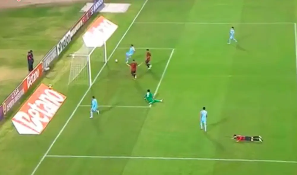 Franco Romero se perdió la oportunidad de marcar su primer gol con Sporting Cristal. Foto: captura de L1 Max