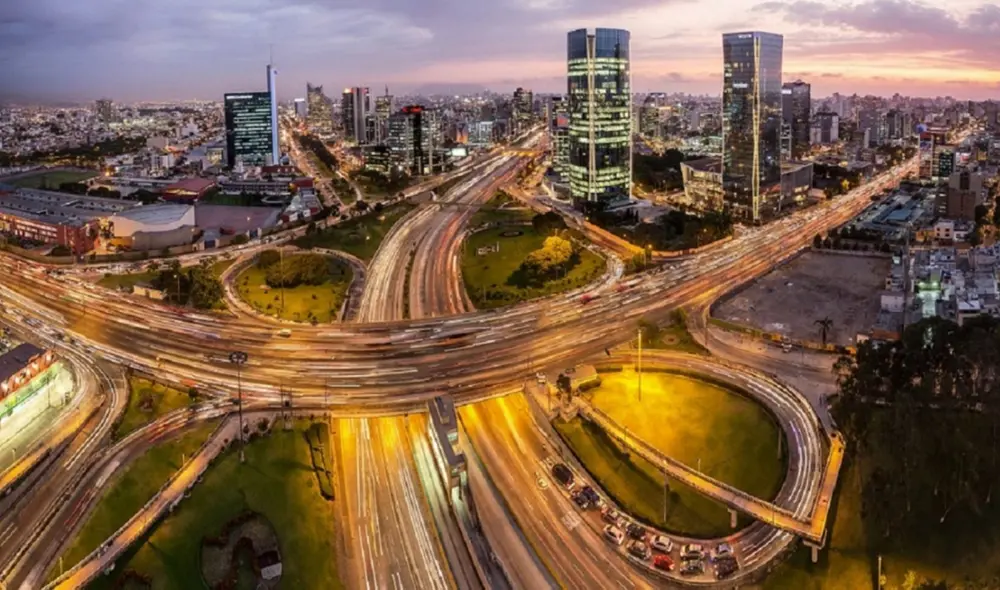 Las inversiones en infraestructura están tomando un rol clave en la reactivación económica de Perú, enfocándose en proyectos que buscan mejorar la conectividad y el desarrollo sostenible en las regiones más alejadas del país. Foto: El Pueblo Las inversiones en infraestructura están tomando un rol clave en la reactivación económica de Perú, enfocándose en proyectos que buscan mejorar la conectividad y el desarrollo sostenible en las regiones más alejadas del país. Foto: El Pueblo