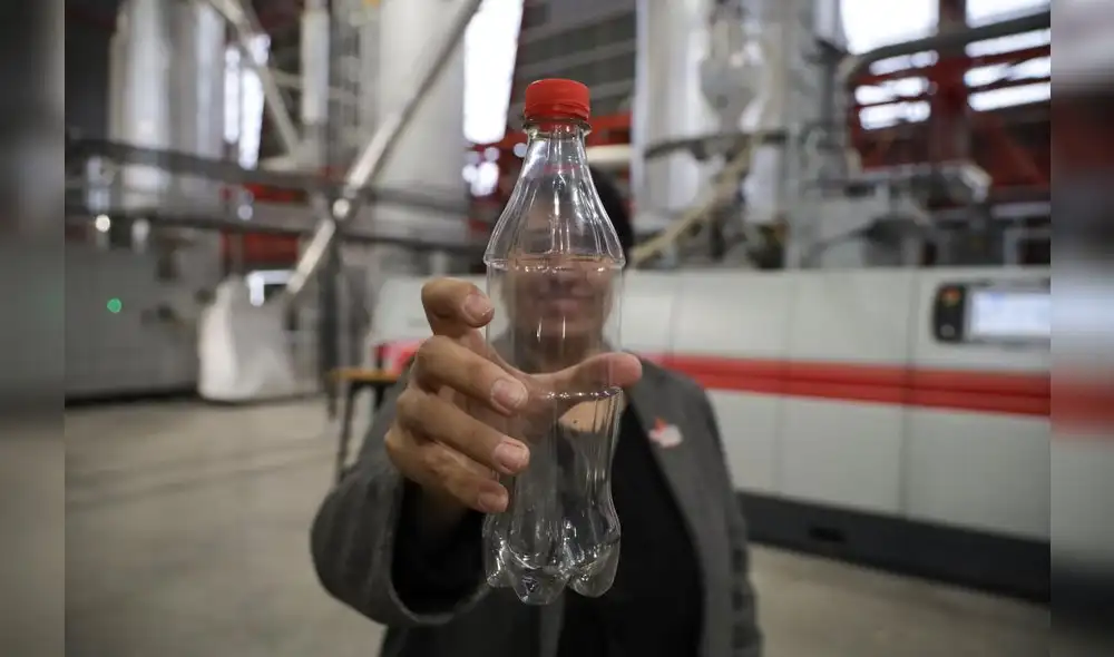 La primera planta de plástico en Latinoamérica. Foto: EFE