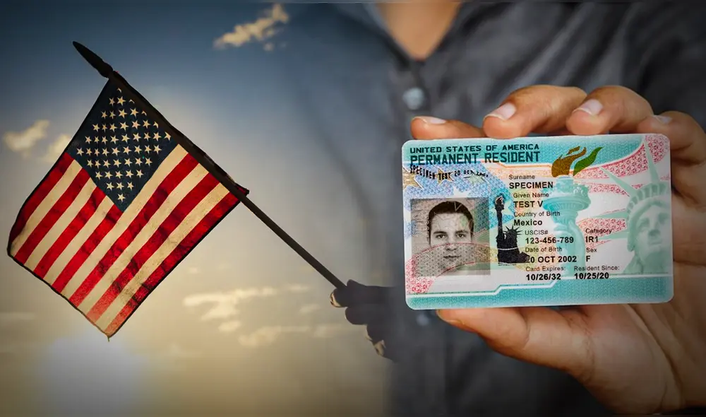 Para mantener tu estatus de residente en EE.UU., debes asegurarte de que todos tus documentos estén al día. Foto: Composición LR | Citizenpath | DGT