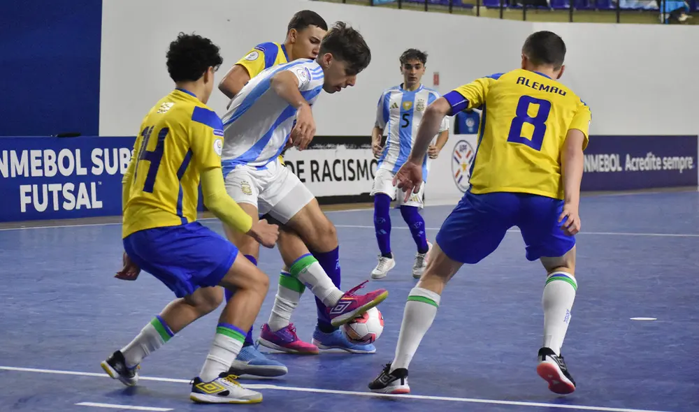 Argentina volvió a vencer a Brasil en la final del Sudamericano de Futsal Sub-17. Foto: selección argentina