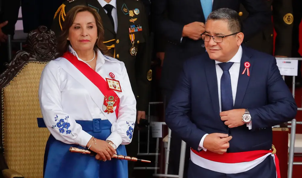 Boluarte y Santiváñez se reunieron el lunes 26 de agosto, un día después de que se diera a conocer las supuestas condiciones para ser nombrado ministro. | Foto: Carlos Contreras /  La República.