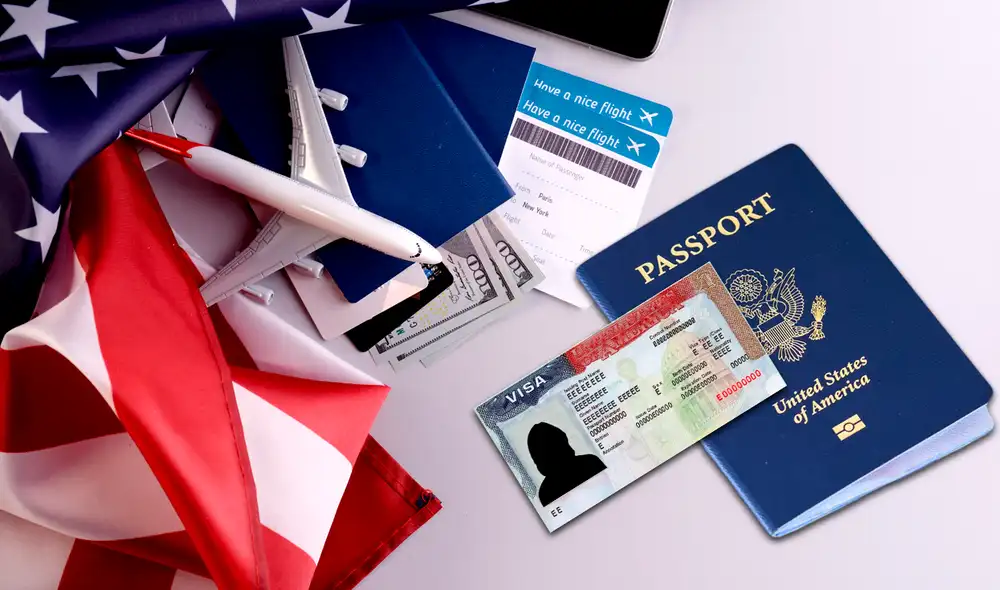 Este será el nuevo documento para viajar a California a partir de 2025. Foto: Composición LR