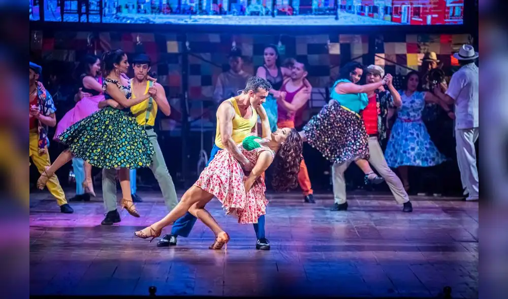 "Maestra Vida". "Maestra Vida".