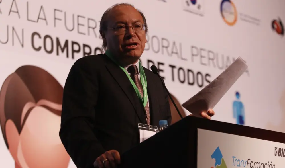 Uno de los hallazgos más preocupantes del estudio de José Dextre es el alto nivel de inseguridad percibido por los estudiantes en San Juan de Lurigancho. Foto: La República Uno de los hallazgos más preocupantes del estudio de José Dextre es el alto nivel de inseguridad percibido por los estudiantes en San Juan de Lurigancho. Foto: La República