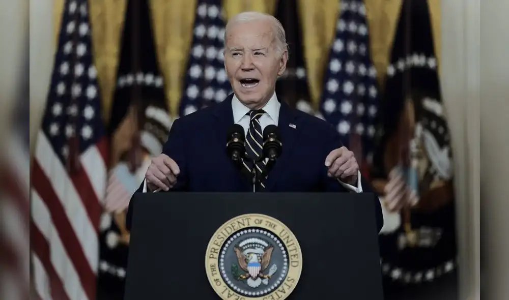 Biden, presidente de Estados Unidos, retomará plan para migrantes en el gigante americano. Foto: Composición LR