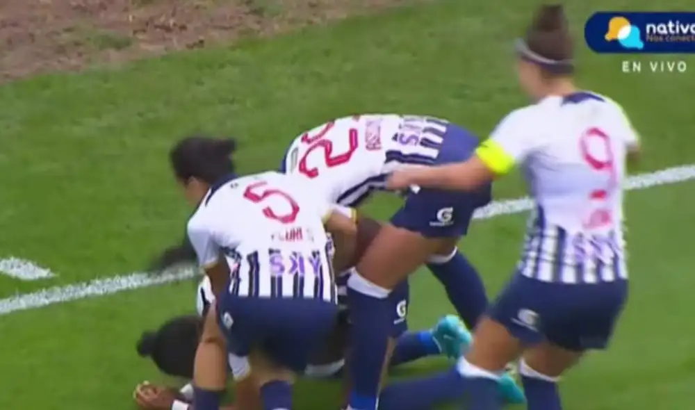 Reyes convirtió el segundo de Alianza Lima y el cuarto tanto en el global ante Universitario. Foto: captura/Nativa TV