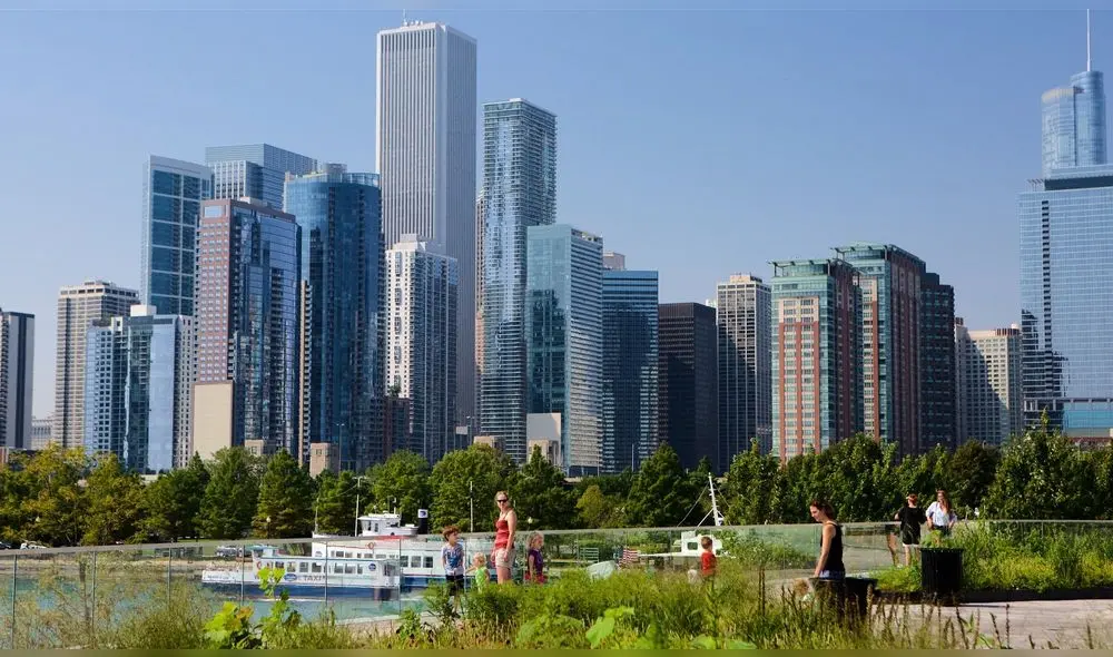 La mayoría de ciudadanos de esta pequeña ciudad estadounidense son de América Latina. Composición LR La mayoría de ciudadanos de esta pequeña ciudad estadounidense son de América Latina. Composición LR