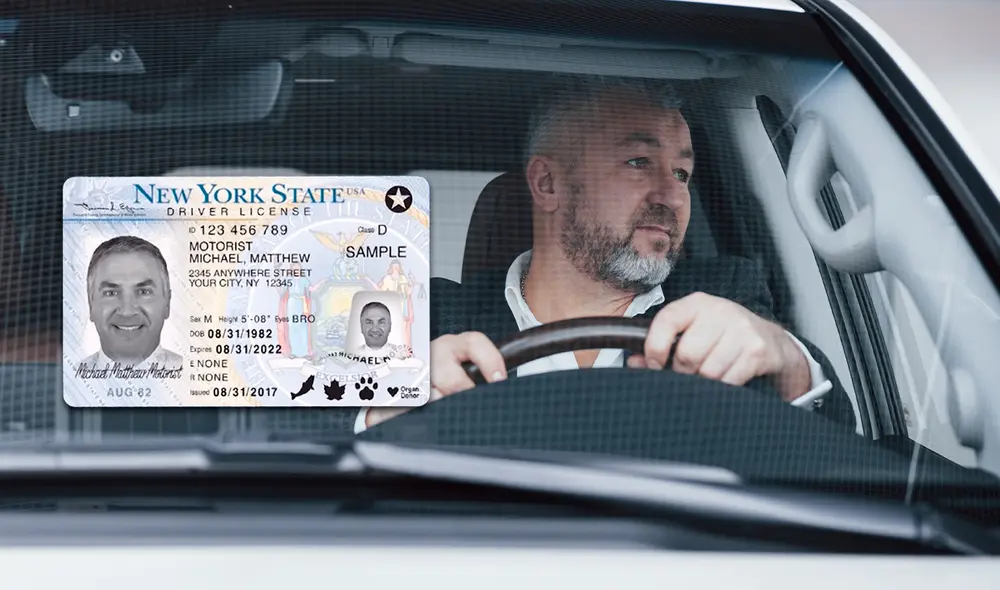 Con la vigencia de una nueva ley, te podrían quitar la licencia en Nueva York y confiscarte el automóvil. Foto: Freepik/Syracuse.com/Composición LR