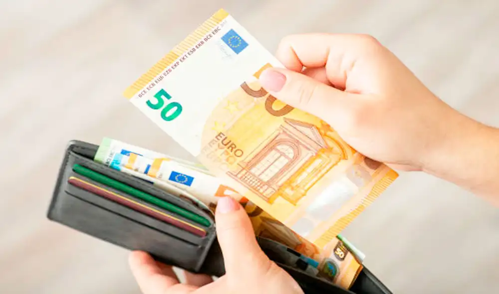 La historia generó la indignación de los usuarios en las redes sociales.  Foto: composición LR