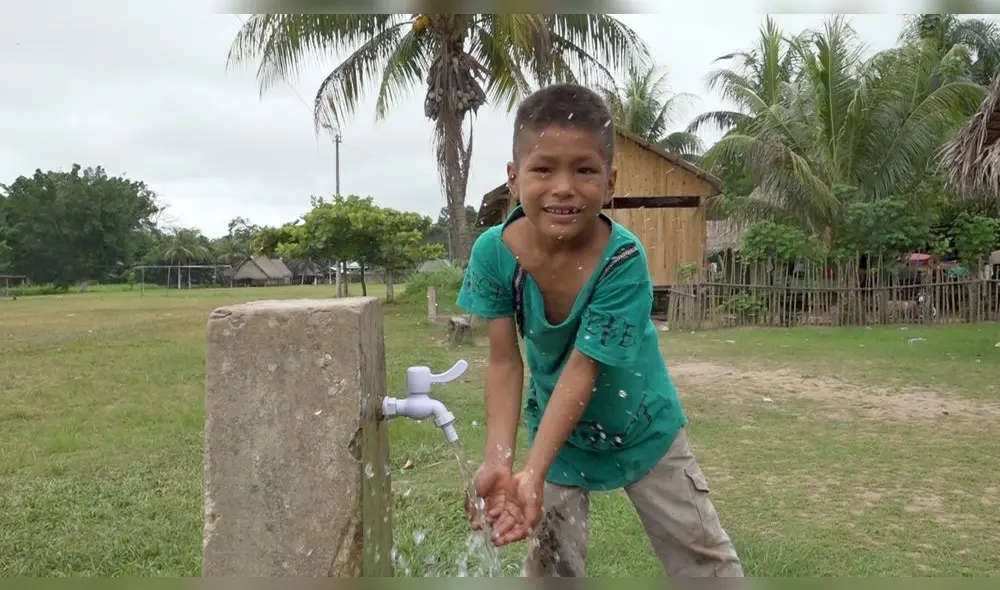 Comunidad disfruta de agua limpia y segura. Fuente: Ochosur