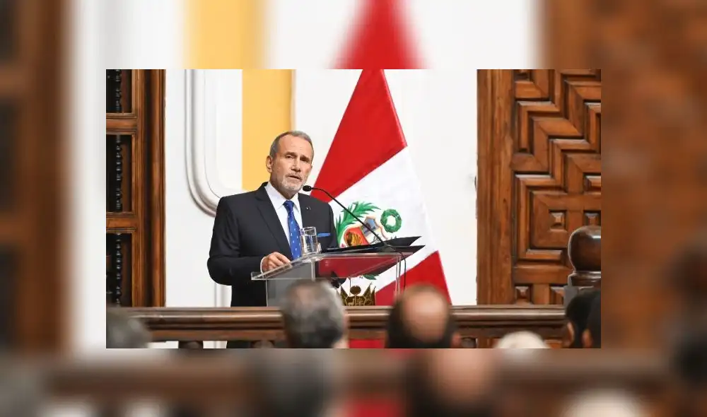 TIBIEZA. Schialer quiso matizar postura sobre Venezuela.