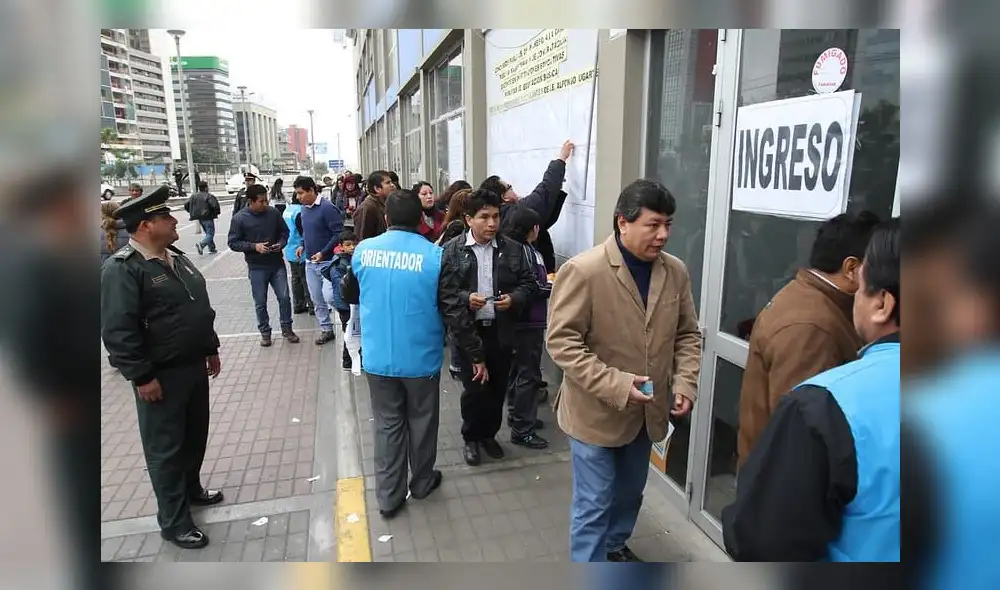 Prueba nacional contó con la masiva participación de 223.043 postulantes.