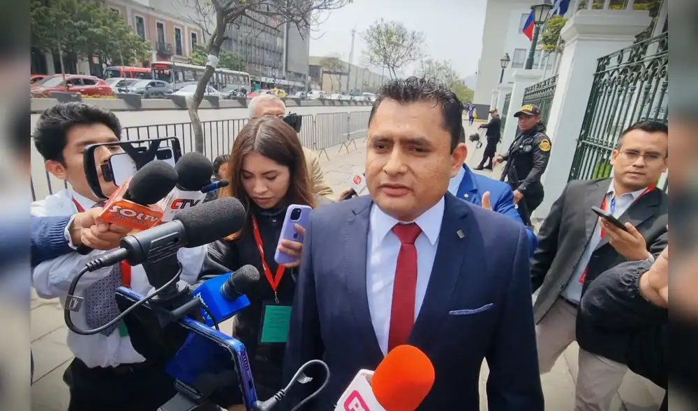 Junior Izquierdo deberá acudir nuevamente al Congreso el próximo 11 de setiembre a las 9 de la mañana. | Foto: Fiorella Alvarado / URPI-LR