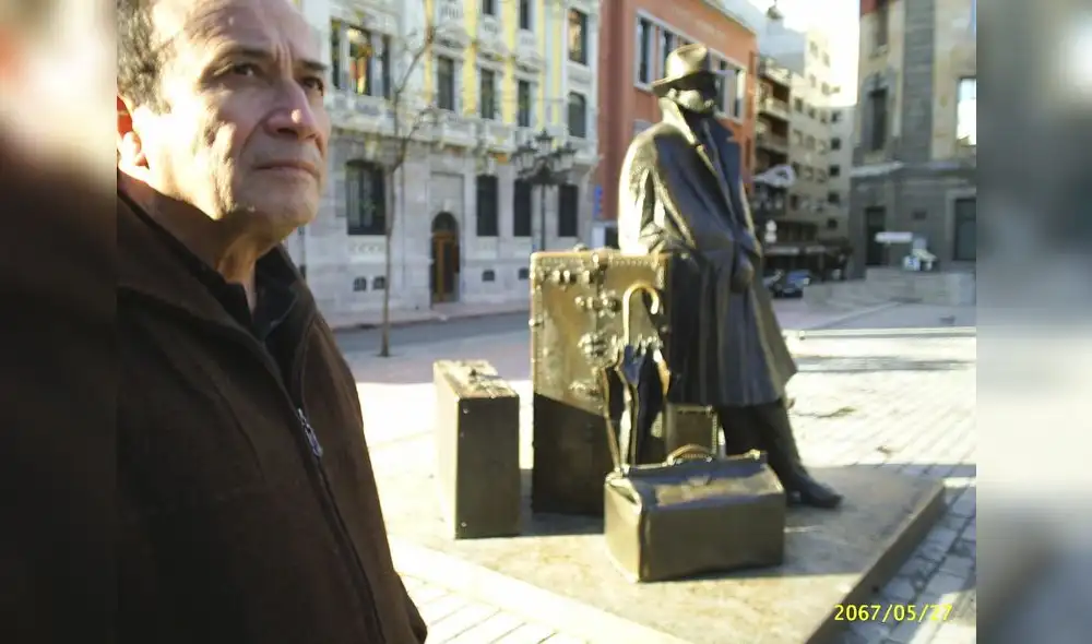 Eduardo González Viaña.