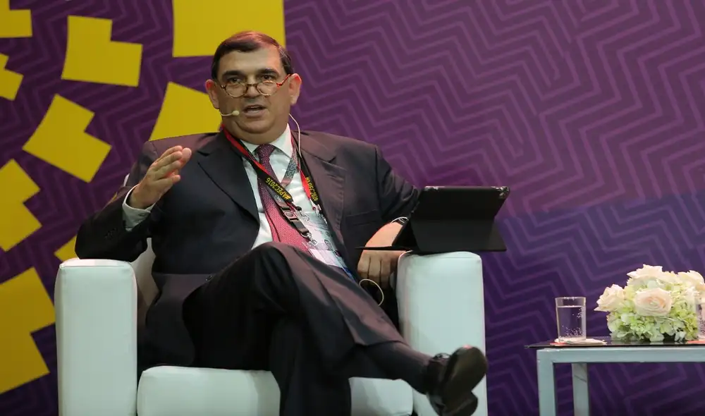 a Confiep, a través de su presidente, Alfonso Bustamante, pide un directorio y liderazgo independientes para Petroperú, lo mismo que otros gremios. Foto: Archivo LR