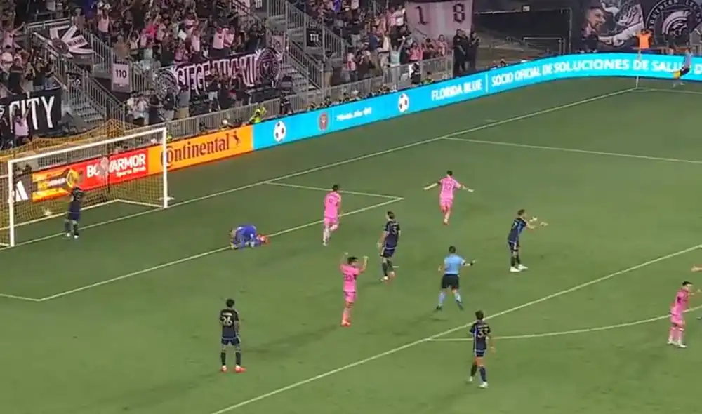 Lionel Messi volvió a las canchas luego de 2 meses de ausencia por una lesión en el tobillo. Foto: captura/Apple TV