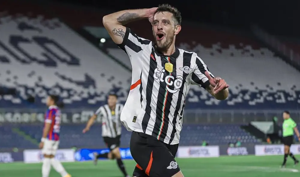 Libertad sigue a 5 puntos del líder. Foto: Club Libertad