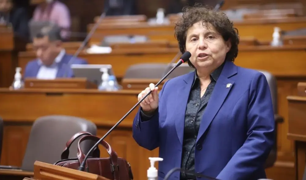 Congreso impuso una multa de 15 días a Susel Paredes. Foto: Congreso
