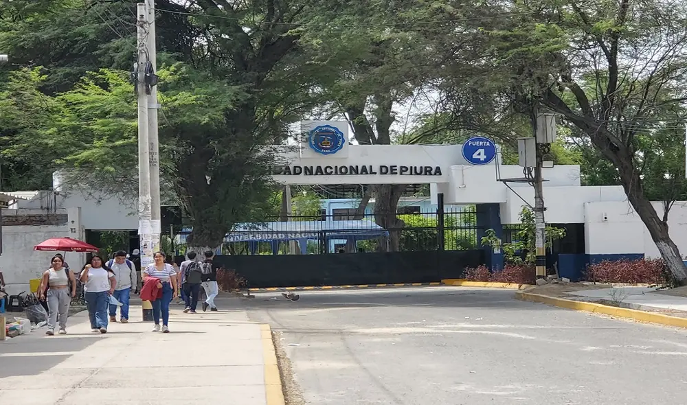 Denuncian que la UNP habrpia vendido vacantes a algunos ingresantes. Foto: La República Denuncian que la UNP habrpia vendido vacantes a algunos ingresantes. Foto: La República