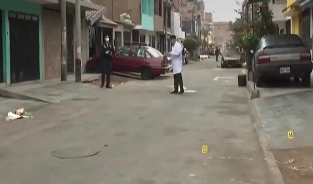 Peritos de criminalística investiga el caso. Foto: Captura de pantalla/ Amércia TV