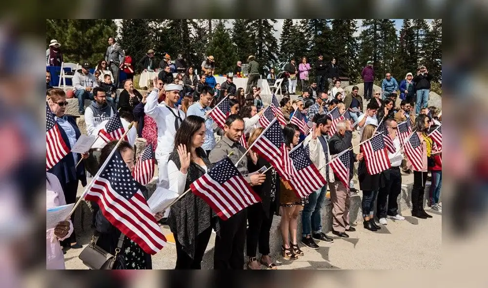 Obtener la ciudadanía americana es un requisito indispensable en Estados Unidos. Foto: Composición LR