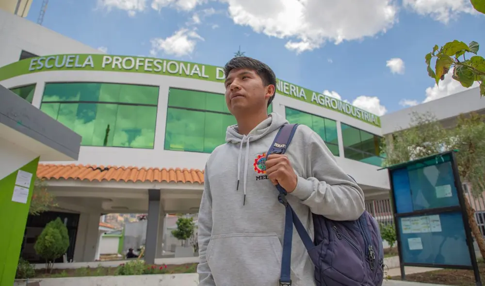 Beca Permanencia ofrece 8.000 plazas para estudiantes de universidades públicas. Foto: Minedu