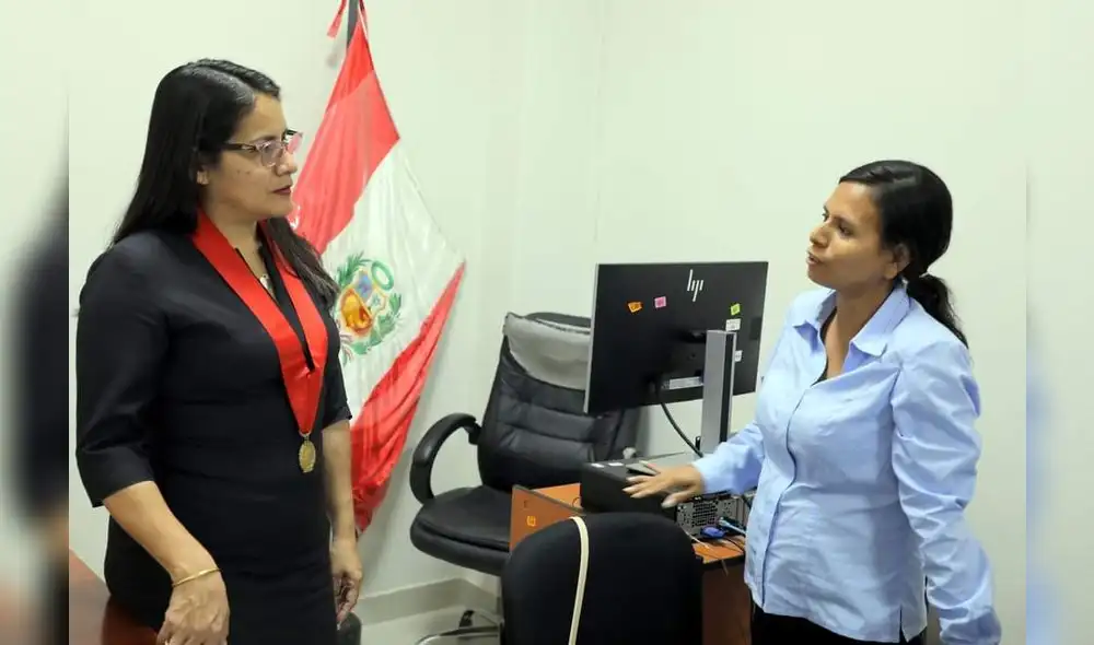 Visita para ver el funcionamiento de la corte