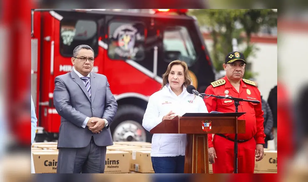 Durante el paro de transporte del 23 de setiembre, la Policía lanzó bombas lacrimógenas para dispersar a los transportistas que manifestaban. | Foto: Presidencia del Perú. Durante el paro de transporte del 23 de setiembre, la Policía lanzó bombas lacrimógenas para dispersar a los transportistas que manifestaban. | Foto: Presidencia del Perú.