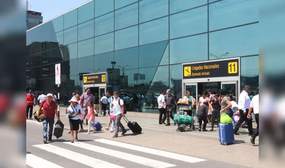 Conoce la lista de los  tres aeropuertos que reciben más personas en el 2024. Foto: Archivo