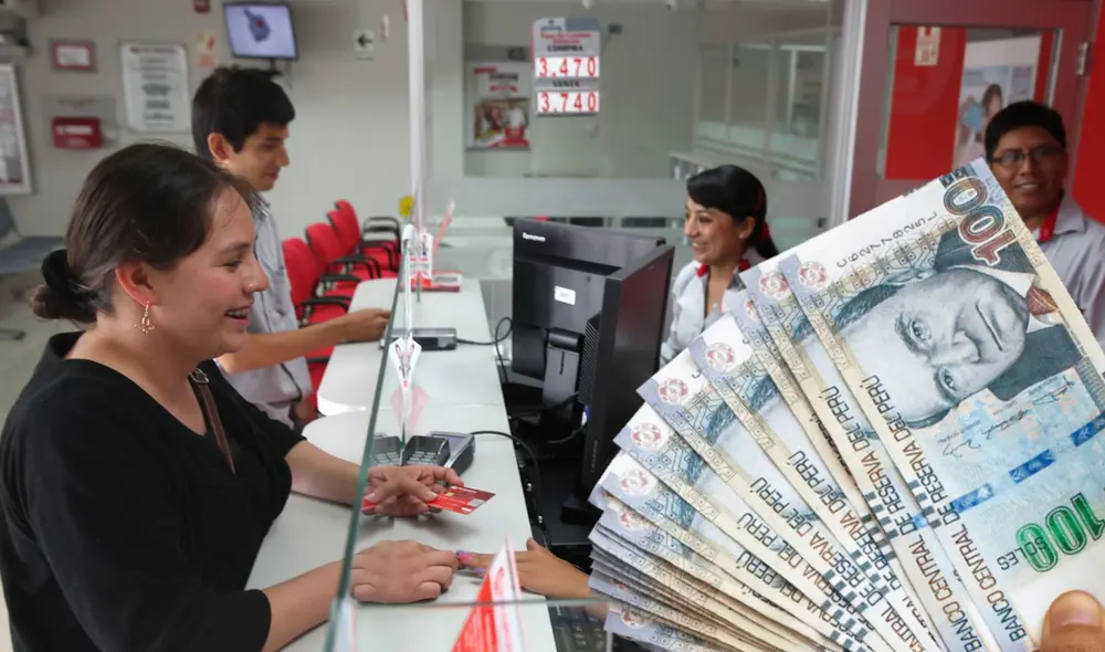 La cantidad de dinero que ganarías si inviertes en los bancos que tienen mayor rentabilidad. Foto: composición LR/Andina La cantidad de dinero que ganarías si inviertes en los bancos que tienen mayor rentabilidad. Foto: composición LR/Andina