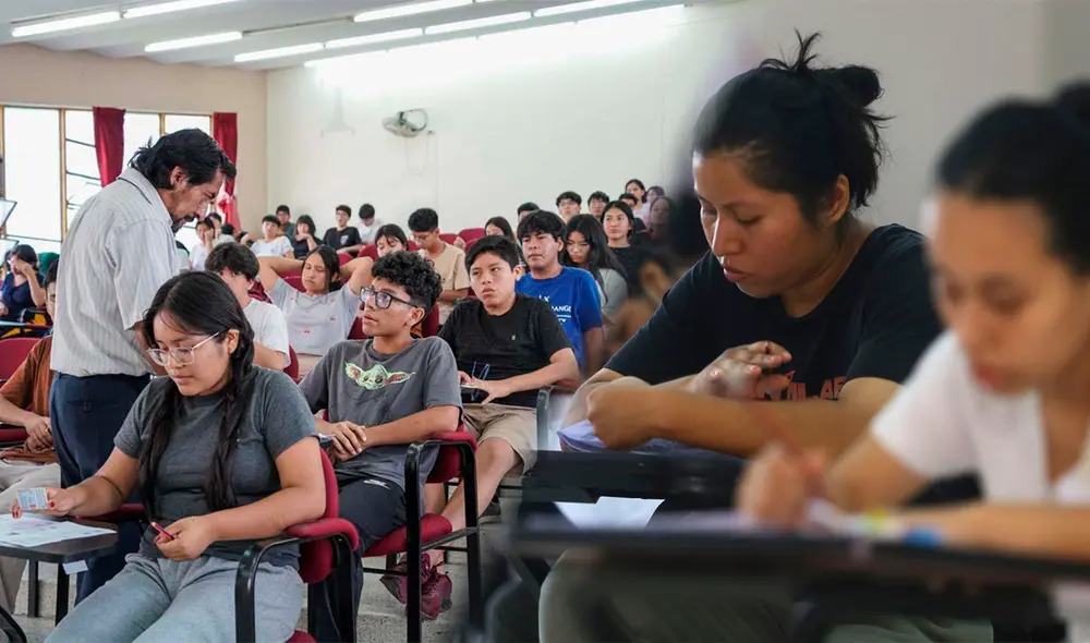 La nueva oferta académica incluye las carreras de arquitectura y urbanismo, ampliando las opciones para los futuros estudiantes. Foto: composición LR/Andina