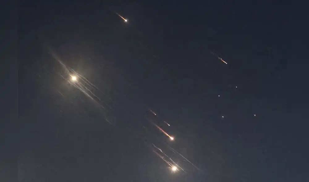 Irán lanza más de 200 misiles balísticos a Israel. Fuente: AFP Irán lanza más de 200 misiles balísticos a Israel. Fuente: AFP