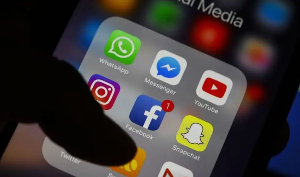 El reciente estudio de HolaFly determinó las apps que más datos móviles consumen en un tiempo de 5 minutos. Foto: Revista Semana. El reciente estudio de HolaFly determinó las apps que más datos móviles consumen en un tiempo de 5 minutos. Foto: Revista Semana.