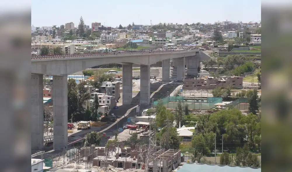 Uno de los proyectos más trascendentales fue el Puente Chilina en Arequipa, valorizado en S/260 millones. Foto: Andina Uno de los proyectos más trascendentales fue el Puente Chilina en Arequipa, valorizado en S/260 millones. Foto: Andina