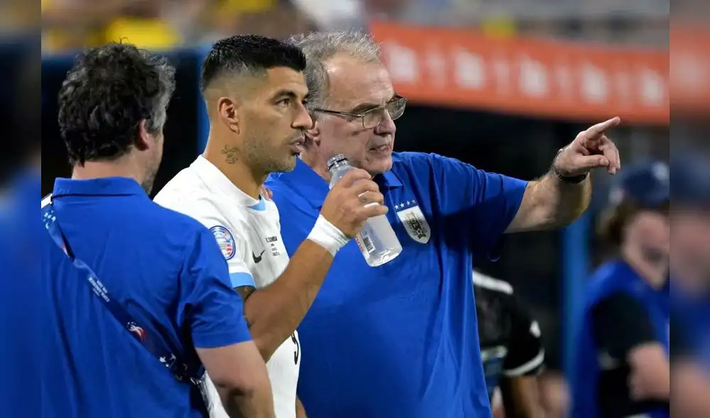 Suárez reveló cuáles fueron las actitudes que le molestaron de Bielsa. Foto: La Tercera.